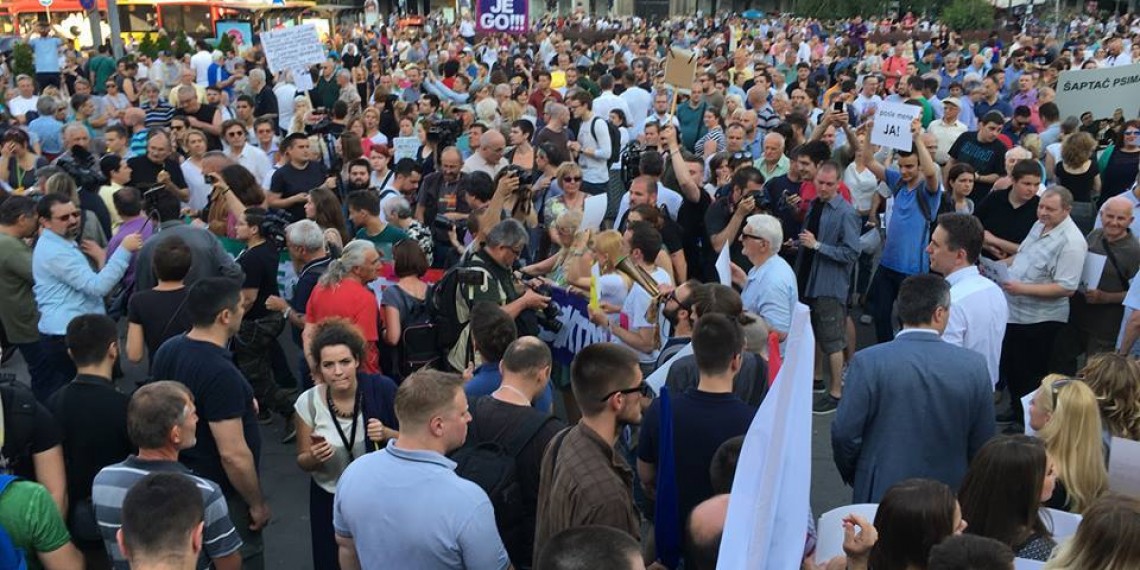 Održan protest: Bez razlika, protiv diktature!